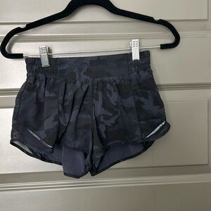 Lululemon Hotty Hot 2.5” Short - 4